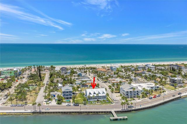 1010 PASS A GRILLE WAY 2, St Pete Beach, FL 33706