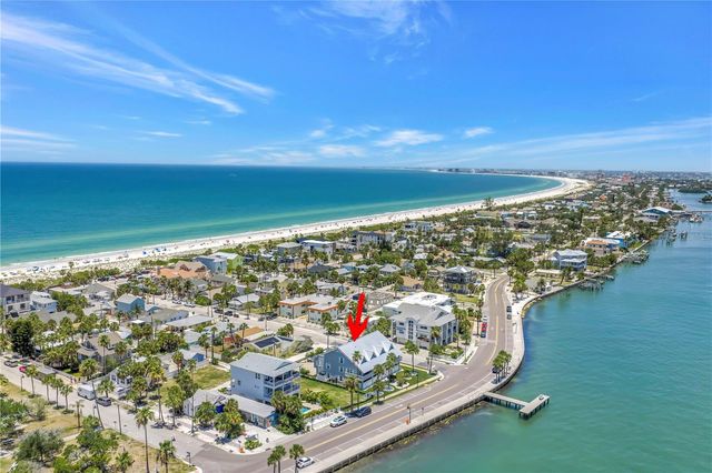 1010 PASS A GRILLE WAY 2, St Pete Beach, FL 33706