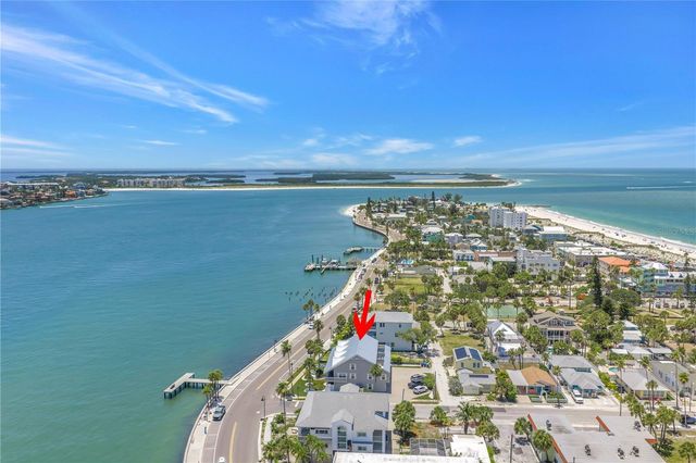 1010 PASS A GRILLE WAY 2, St Pete Beach, FL 33706