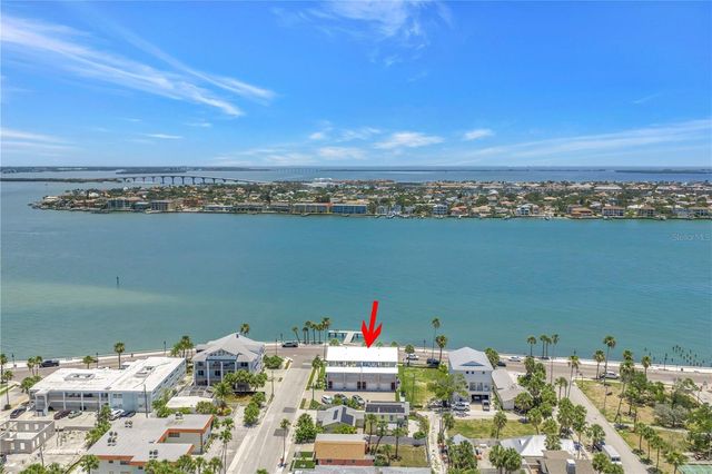 1010 PASS A GRILLE WAY 2, St Pete Beach, FL 33706