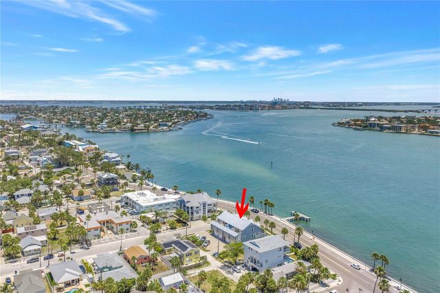 1010 PASS A GRILLE WAY 2, St Pete Beach, FL 33706