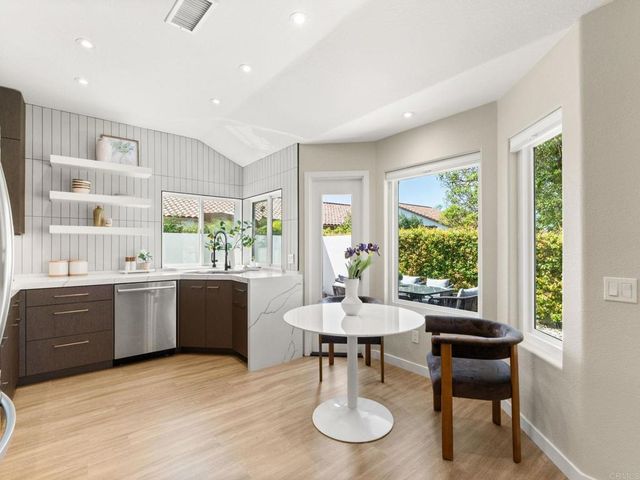 4925 Icaria Way, Oceanside, CA 92056