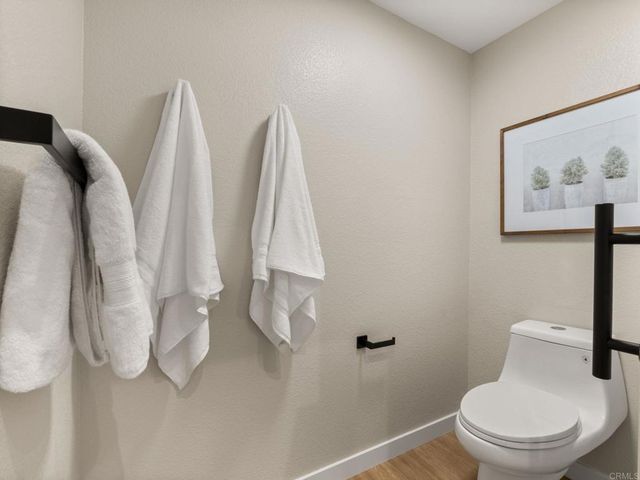 4925 Icaria Way, Oceanside, CA 92056