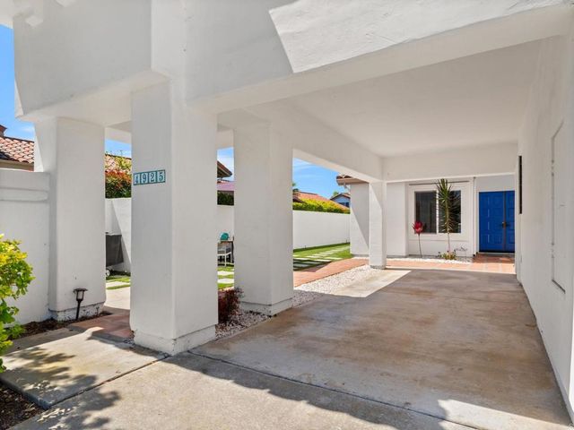 4925 Icaria Way, Oceanside, CA 92056