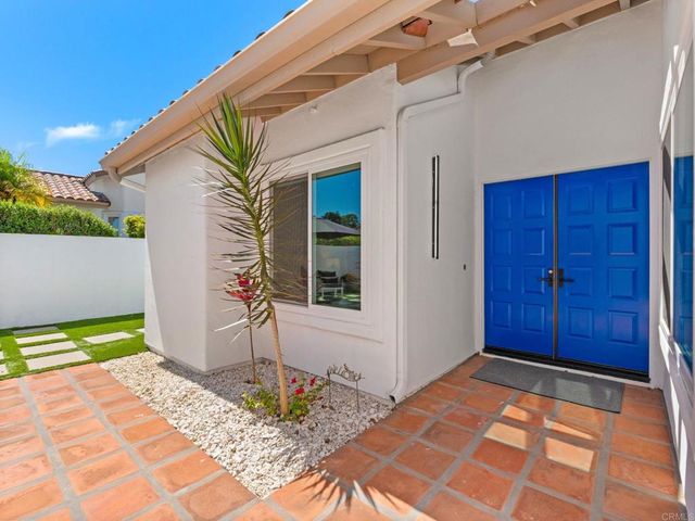 4925 Icaria Way, Oceanside, CA 92056