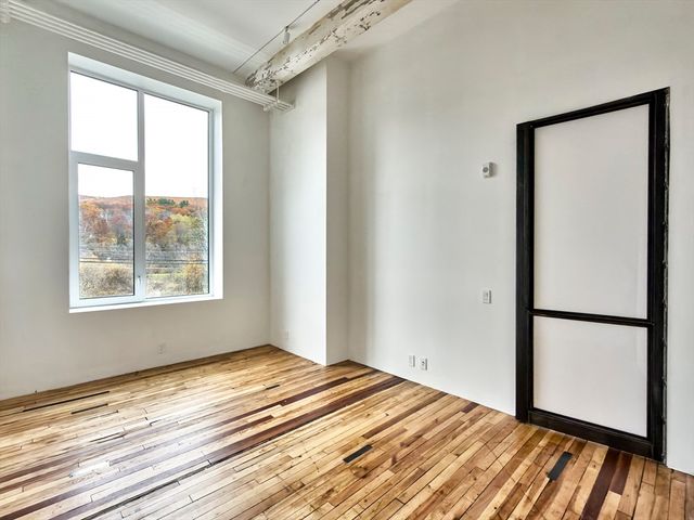 520 State Road 208, North Adams, MA 01247