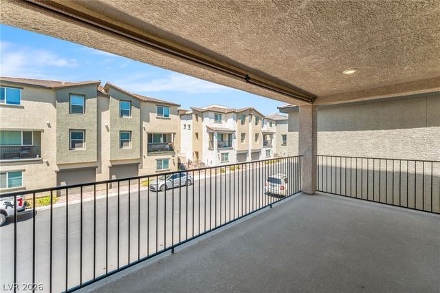 6944 Crimson Shadow Street, North Las Vegas, NV 89086
