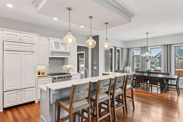 9787 Sky Lane, Eden Prairie, MN 55347