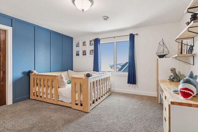 9787 Sky Lane, Eden Prairie, MN 55347