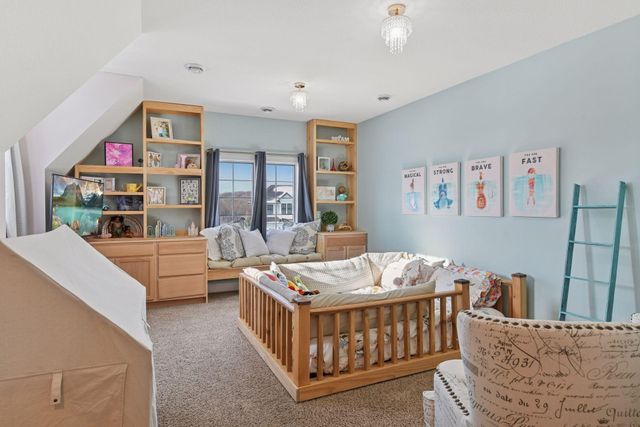 9787 Sky Lane, Eden Prairie, MN 55347