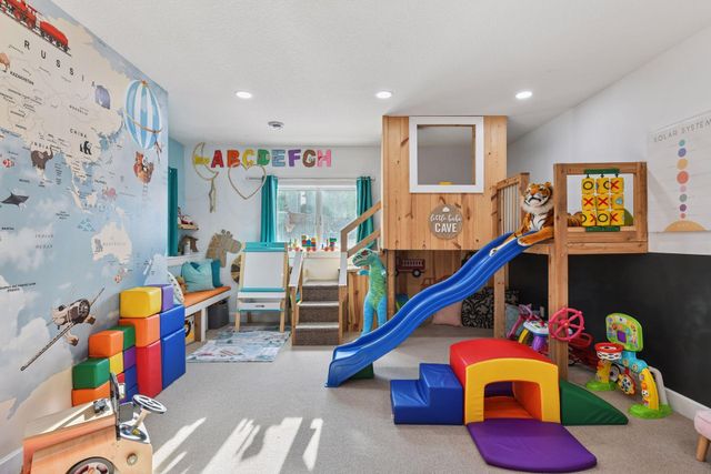 9787 Sky Lane, Eden Prairie, MN 55347