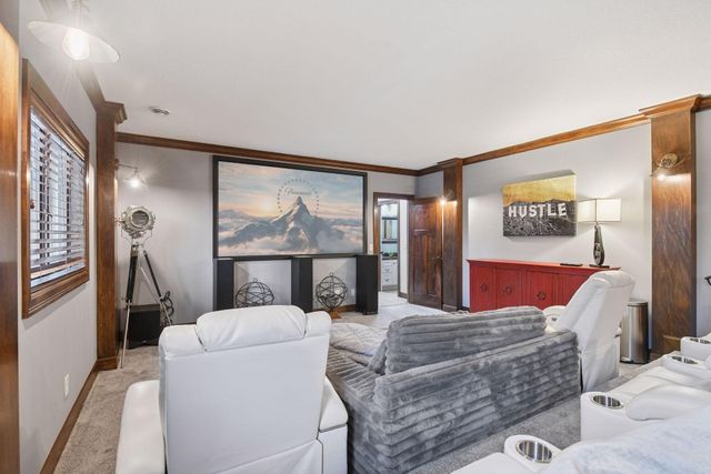 9787 Sky Lane, Eden Prairie, MN 55347