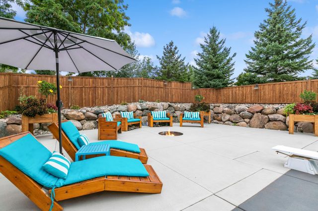 9787 Sky Lane, Eden Prairie, MN 55347