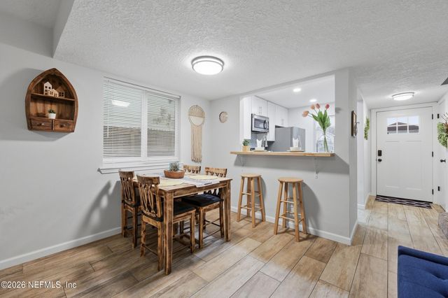 840 7TH Avenue S, Jacksonville Beach, FL 32250