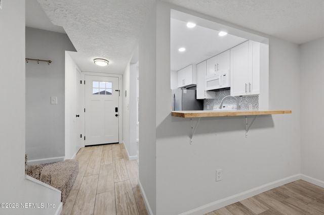 840 7TH Avenue S, Jacksonville Beach, FL 32250