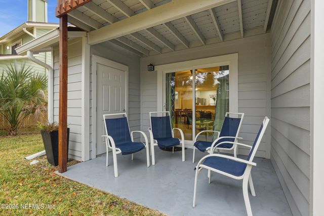 840 7TH Avenue S, Jacksonville Beach, FL 32250