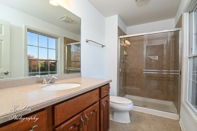 3260 Nottingham Drive, Algonquin, IL 60102