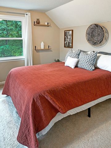 4320 Memory Ln, Adams, TN 37010