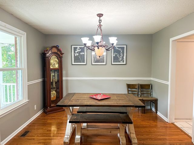 4320 Memory Ln, Adams, TN 37010