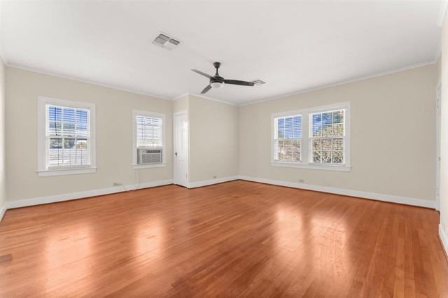 1214 9th Street, Lake Charles, LA 70601