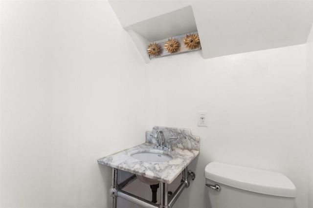 1214 9th Street, Lake Charles, LA 70601