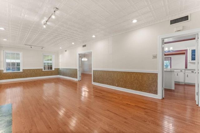 1214 9th Street, Lake Charles, LA 70601