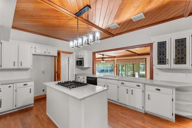 1214 9th Street, Lake Charles, LA 70601