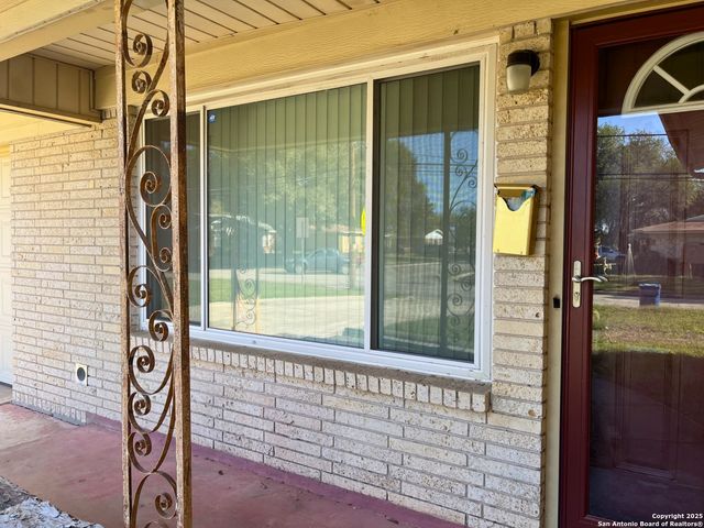 2022 Odessa DR, San Antonio, TX 78220