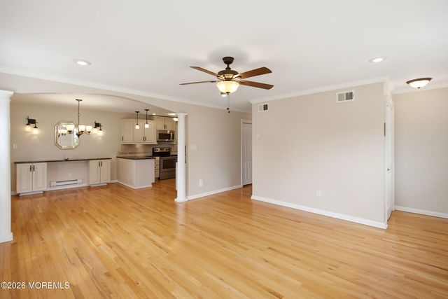 128 Korn Market A, Freehold, NJ 07728