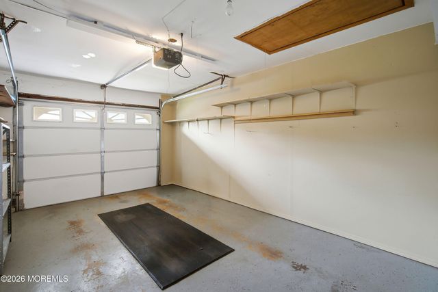 128 Korn Market A, Freehold, NJ 07728