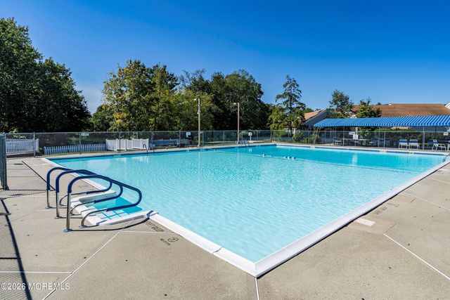 128 Korn Market A, Freehold, NJ 07728