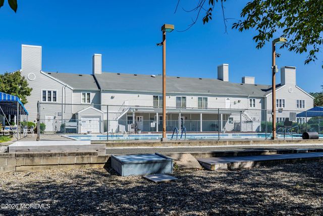 128 Korn Market A, Freehold, NJ 07728