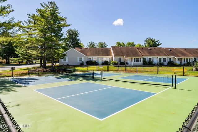 128 Korn Market A, Freehold, NJ 07728