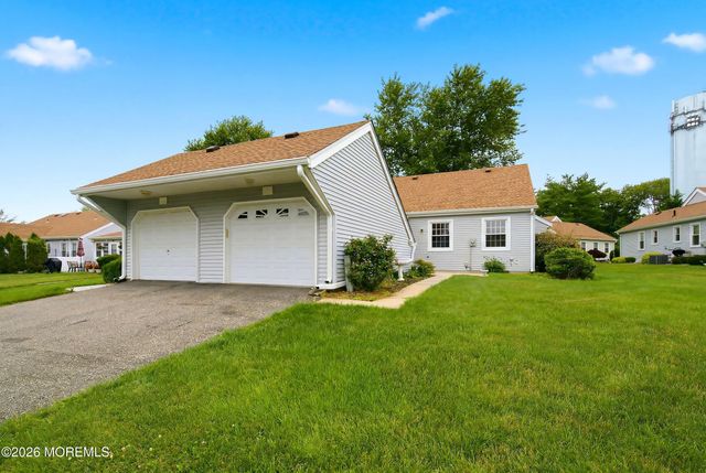 128 Korn Market A, Freehold, NJ 07728