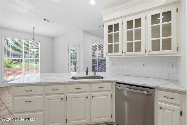 2004 Walden Place, Brandon, MS 39042