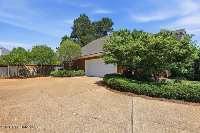 2004 Walden Place, Brandon, MS 39042