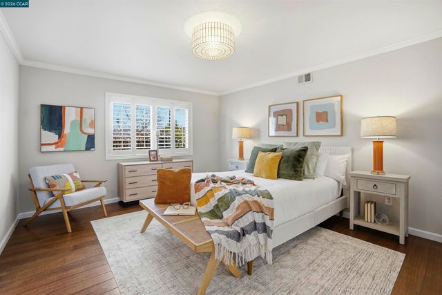 2117 Gill Port Ln., Walnut Creek, CA 94598