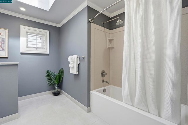 2117 Gill Port Ln., Walnut Creek, CA 94598