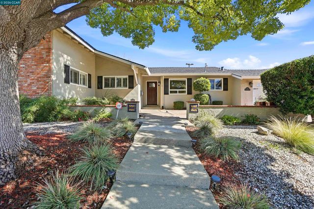 2117 Gill Port Ln., Walnut Creek, CA 94598