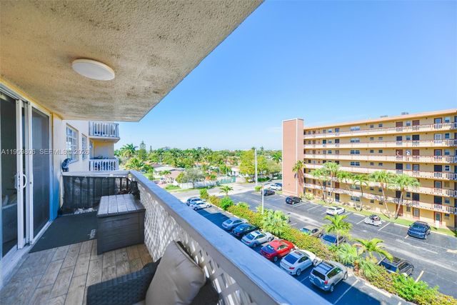 400 NE 12th Ave 505, Hallandale Beach, FL 33009