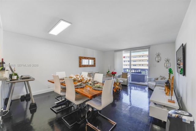 400 NE 12th Ave 505, Hallandale Beach, FL 33009