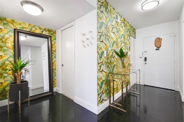 400 NE 12th Ave 505, Hallandale Beach, FL 33009