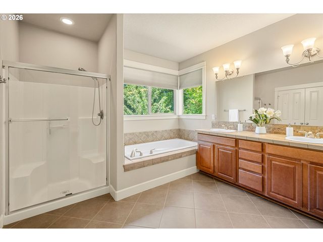 22934 Sw COWLITZ Dr, Tualatin, OR 97062