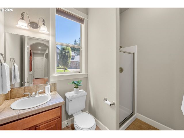 22934 Sw COWLITZ Dr, Tualatin, OR 97062