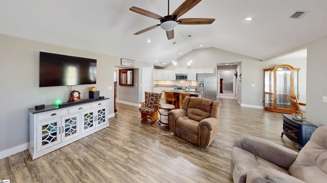 171 Aldrich Road, Boiling Springs, SC 29323