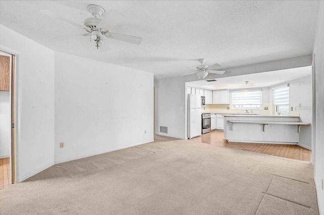 426 WHITFIELD AVENUE, Sarasota, FL 34243