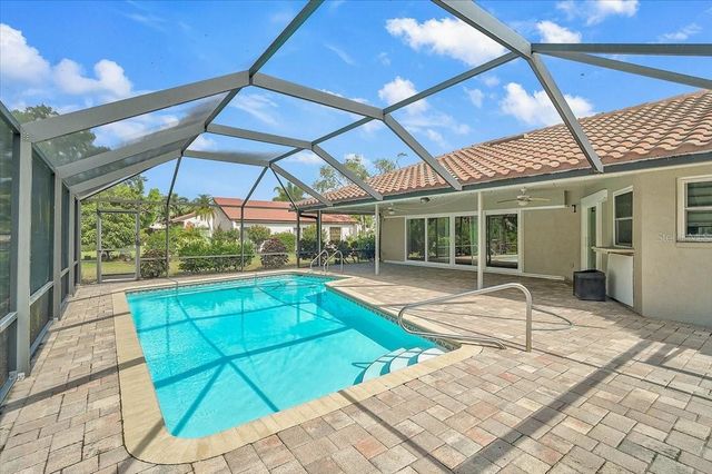 426 WHITFIELD AVENUE, Sarasota, FL 34243