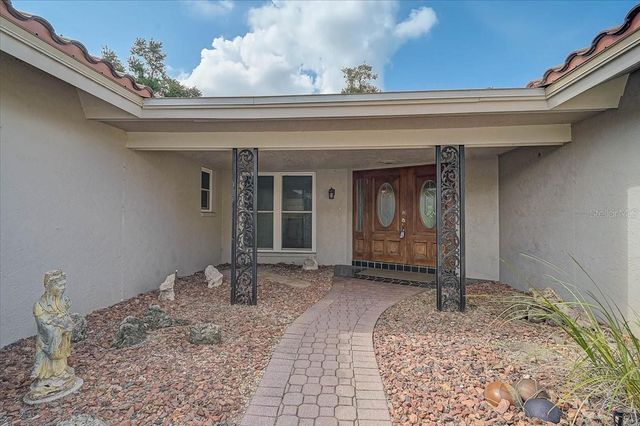 426 WHITFIELD AVENUE, Sarasota, FL 34243