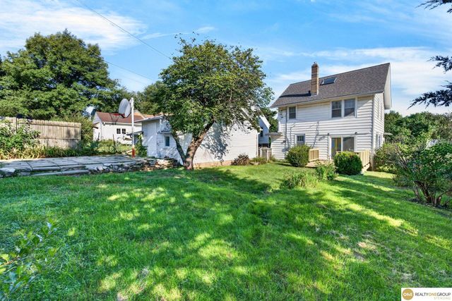 4417 Poppleton Avenue, Omaha, NE 68105