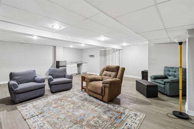 1214 NW Applewood Street, Ankeny, IA 50023